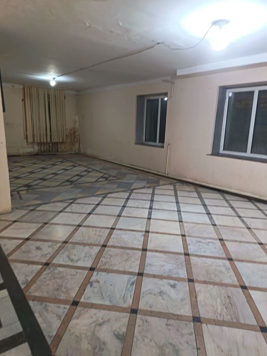 Сдается Чиланзар Казирабад полуподвальное помещение в дол дороге