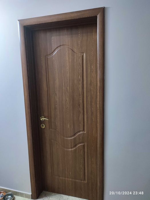 Врати интериорни