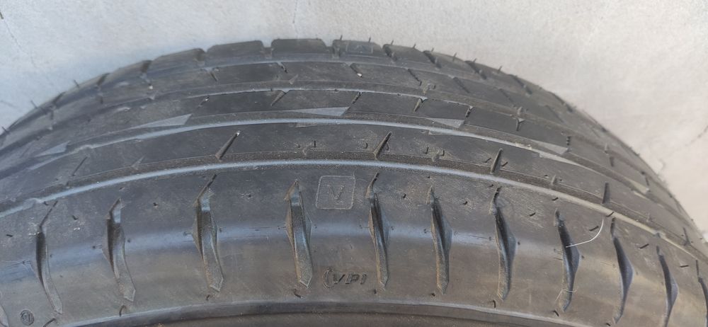 Шины с дисками R13, 2шт., новые