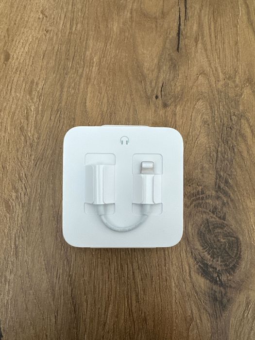 Оригинални Apple EarPods слушалки тапи с lightning конектор – НОВИ