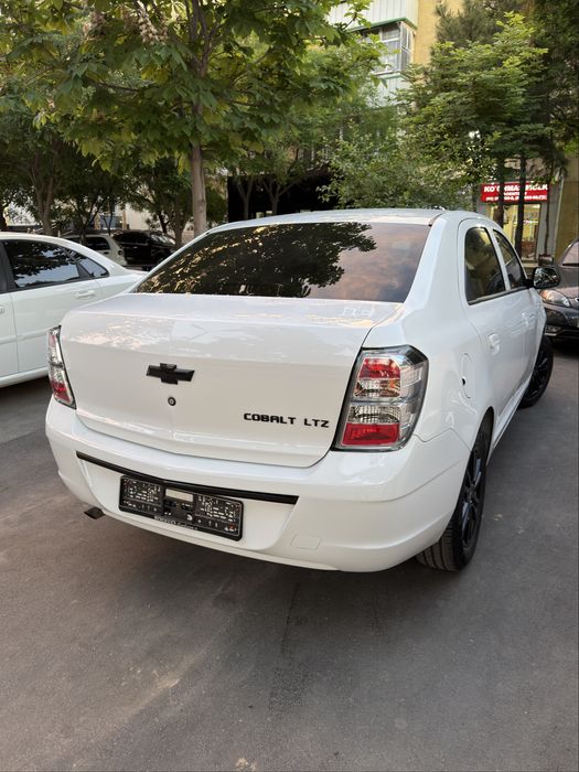 Chevrolet Cobalt 2025 — 3