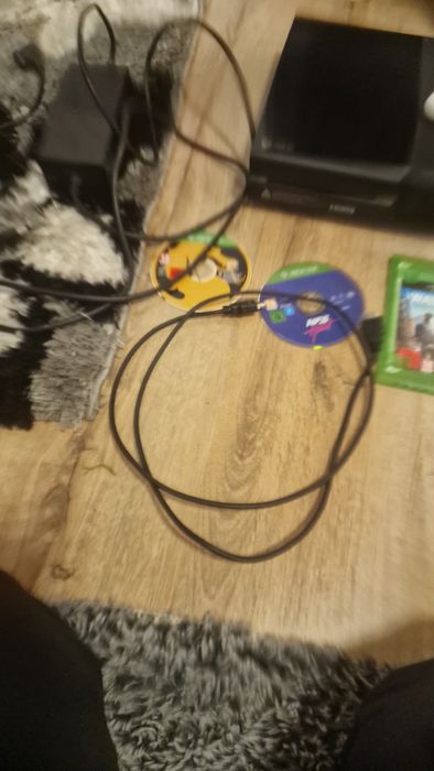XBOX 1200 LEI negociabil ca nou