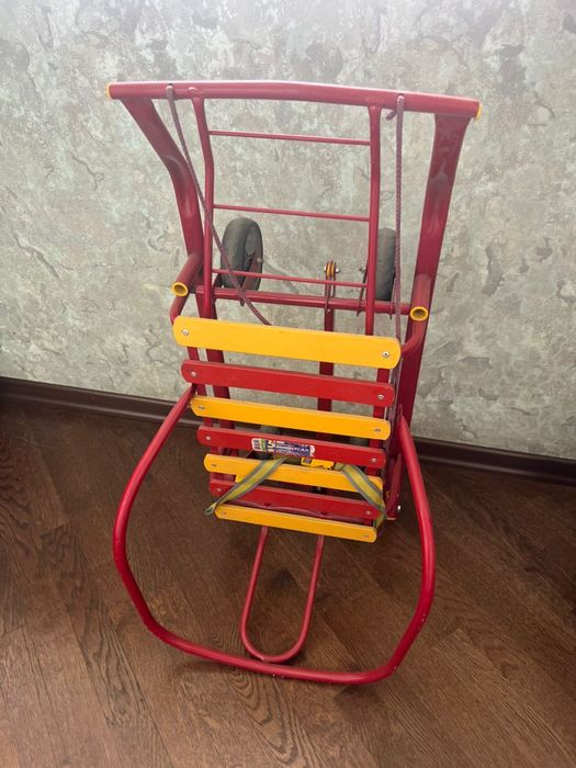 Продам санки на колесах
