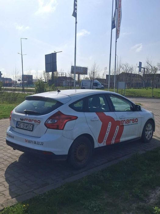 Ford Focus CB8 2014