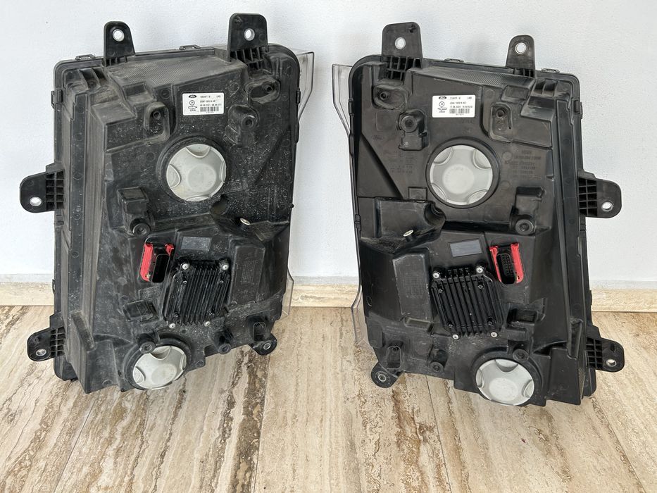 Set faruri LED  Ford Fmax