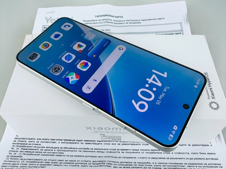 НОВ! Xiaomi 15 5G 256GB 12RAM White 100% Батерия! 3г. Гаранция!
