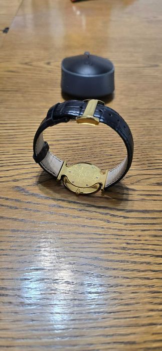 Продам часы женские Longines