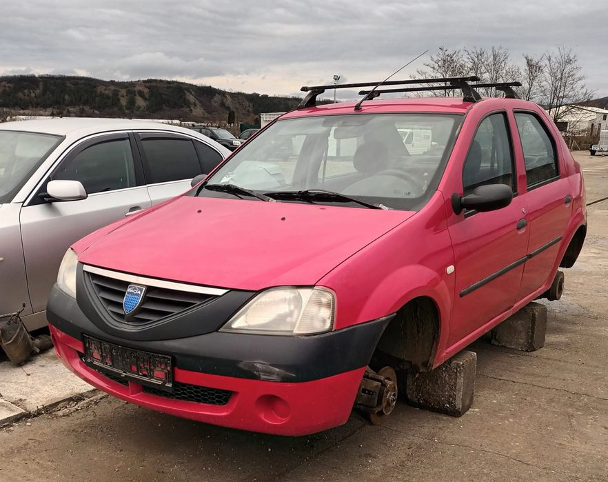 Dezmembrez Dacia Logan 1.5 dci 2005