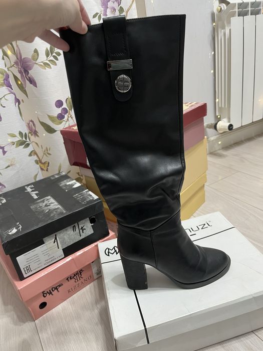 Женские зимние сапоги