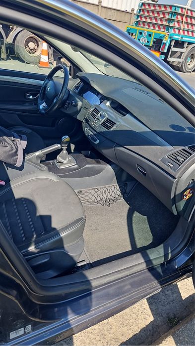 Renault Laguna 3 2012