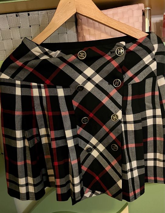 Uniforma fete Colegiul National Mihai Eminescu Iasi completa