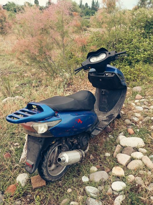 Продаётся скутер 80сс