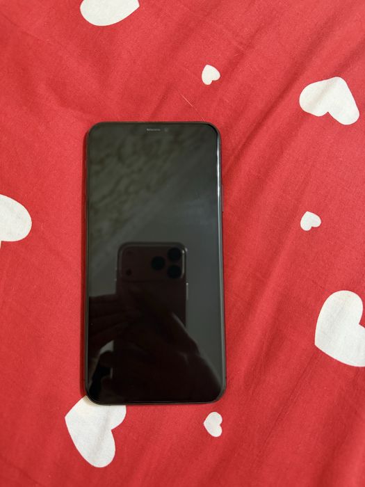 iPhone 11 pro max 64 GB