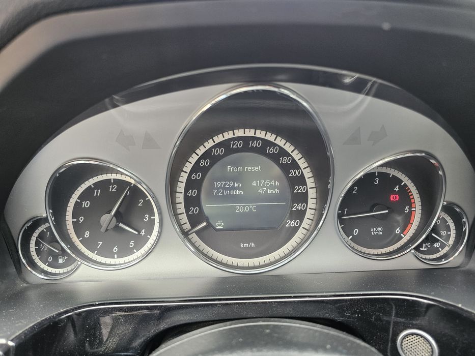 Mercedes E220 Euro5 Fabricație 2011