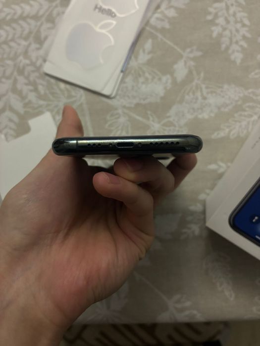 Продам iphone 11 pro