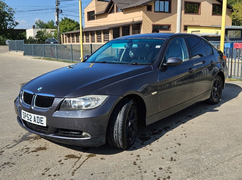 Aripa Stanga BMW E90 E91
