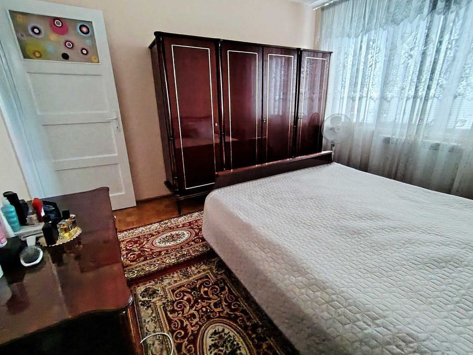 Apartament 2 camere, ultracentral,etaj:3/4,zona Spicul