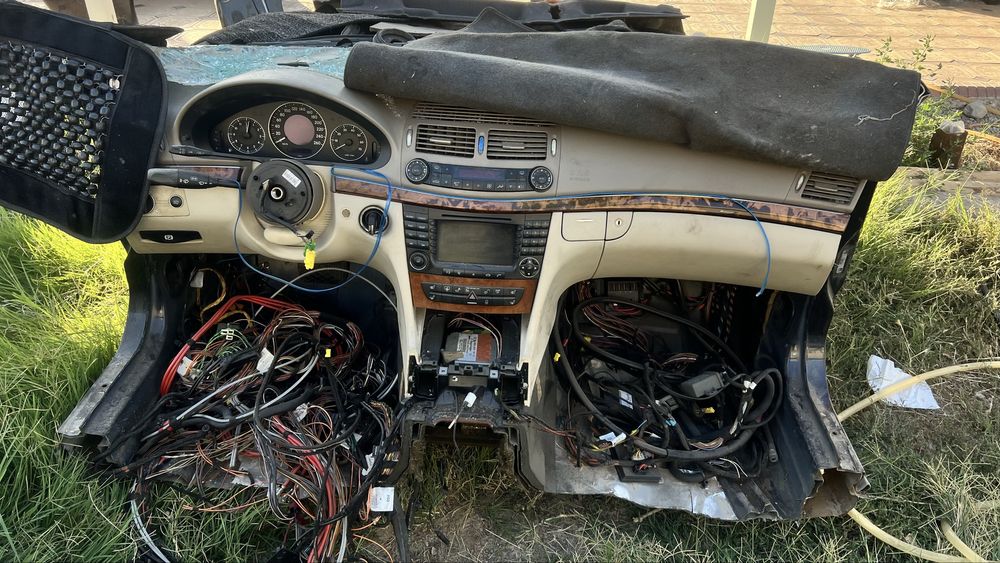 Мерседес 211 матор двигател 3.2