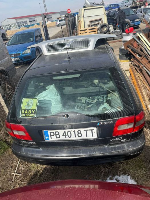 Волво в40 / Volvo V40 1999 на части 100kw 2.0