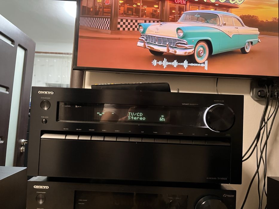 Onkyo TX-NR828 7.2/4k/Airplay/Bluetooth/wifi/Spotify/Atmos/Arc ,etc