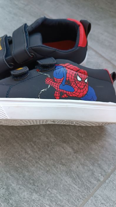 SPIDERMAN MARVEL Детски маратонки 31 номер