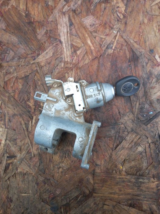 Замок зажигания Гольф 3