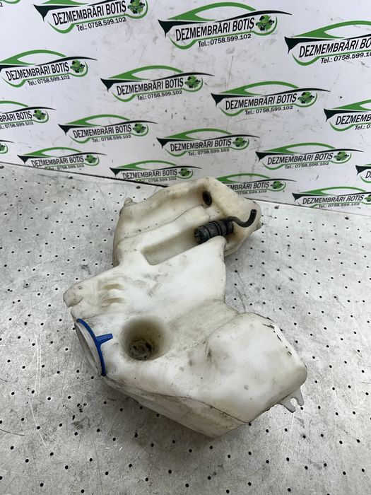 Vas lichid parbriz 9018690120 Mercedes-Benz Sprinter
