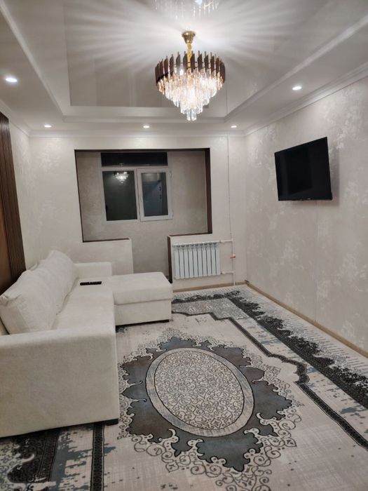 CHirchiq shahar 8 mikrarayon 1 xonalik arenda