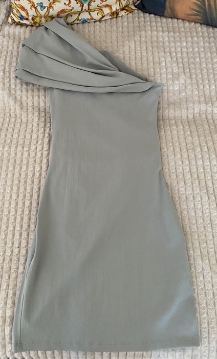 Млечно зелена къса рокля - ново