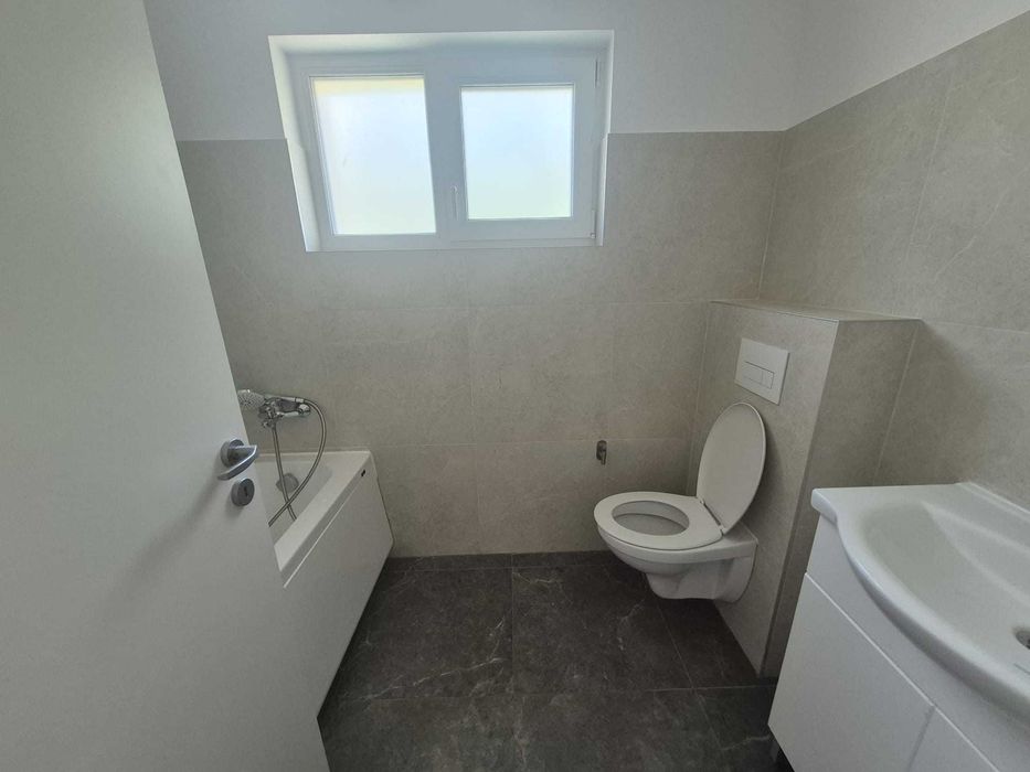 Casa Tip Duplex de inchiriat Zona Triaj-Liziera
