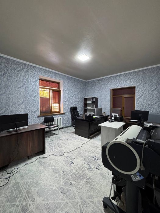 Олмос махаля Рохат евро участок 8соток фасад 27м хороший ремонт