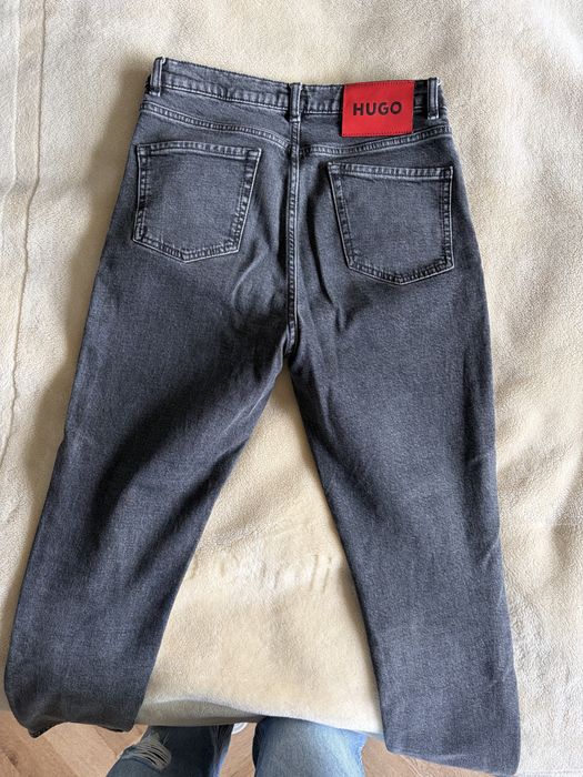 Оригинални дамски дънки на Hugo Boss