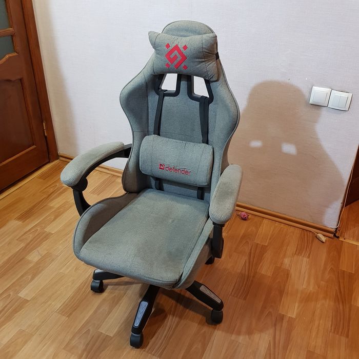 Кресло игровое. Хорошее состояние