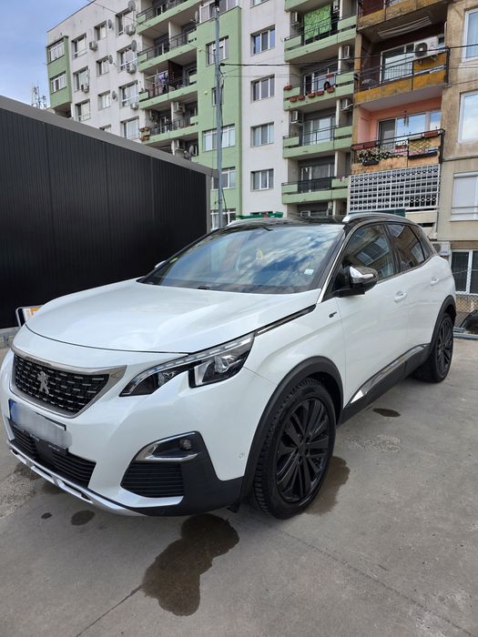 Кола Peugeot 3008 GT