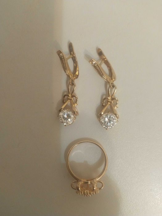 Серьги кольцо продам