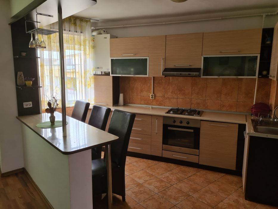 Apartament 4 camere Orăștie