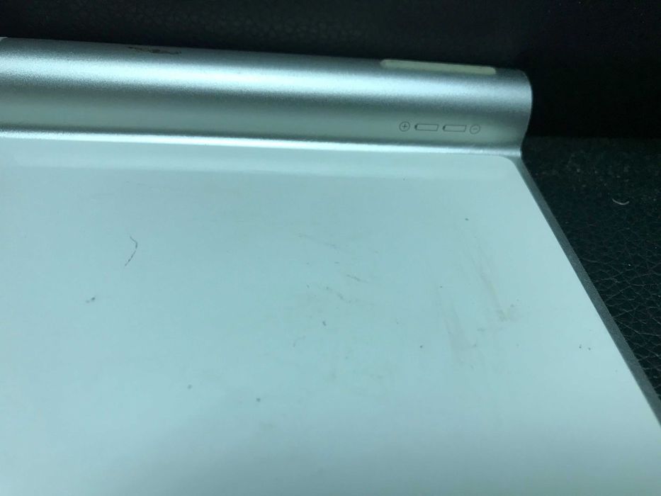 Комплект оригинални безжични клавиатури и мишки на Apple