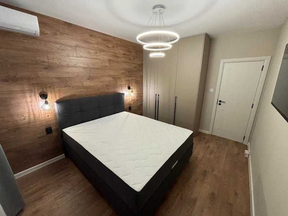 Дава се под наем Тристаен апартамент в София, Витоша - 106 кв.м за 800 € - Снимка #3