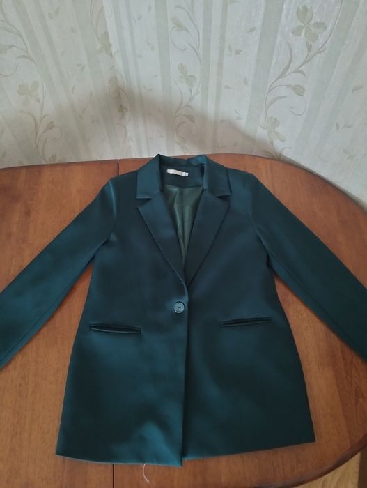 Продаю женские вещи