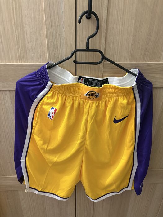 Compleu NIKE Lakers masura S si M