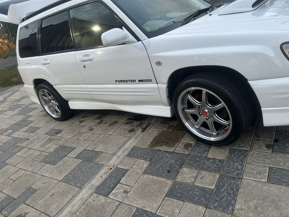 Продам комплект дисков Work emotion T7R