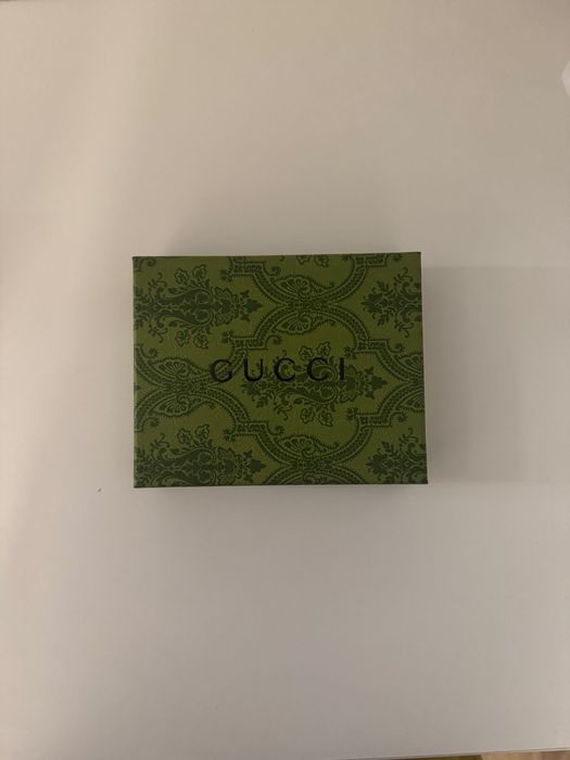 Portofel Gucci cu model