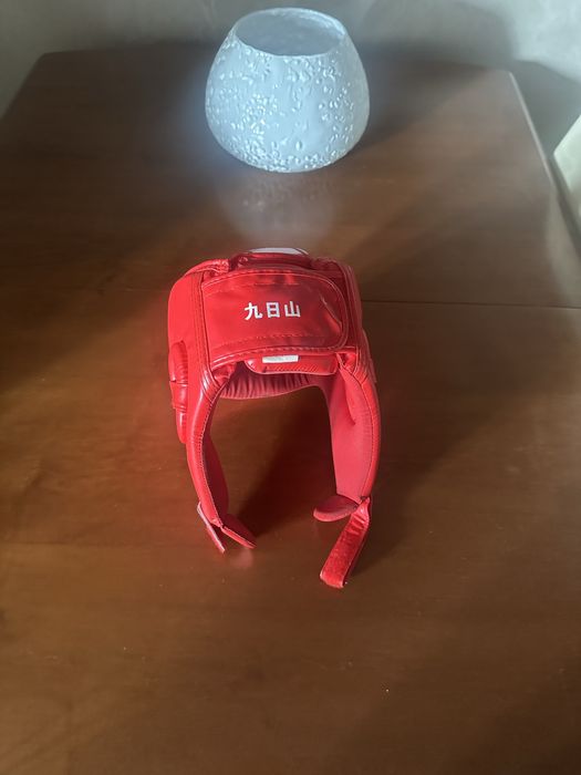 Боксерский шлем Wesing