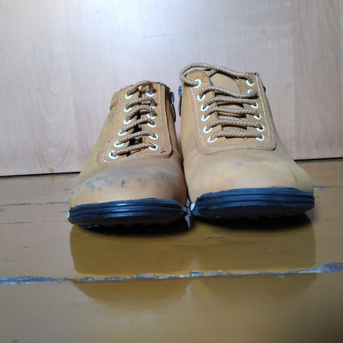 Новые мужские ботинки