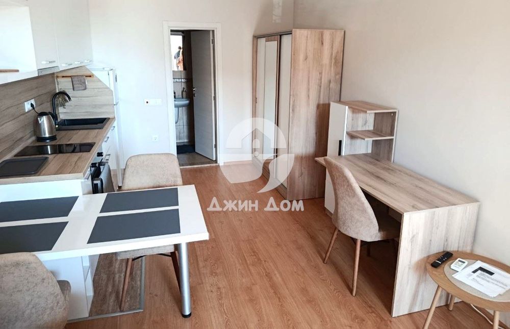 Стилен едностаен апартамент в к-с „Винеярдс Резорт“, гр. Ахелой