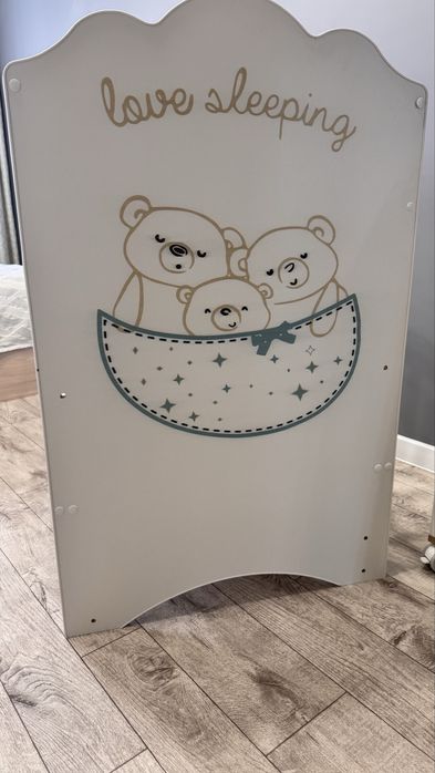 Продам детскую кроватку