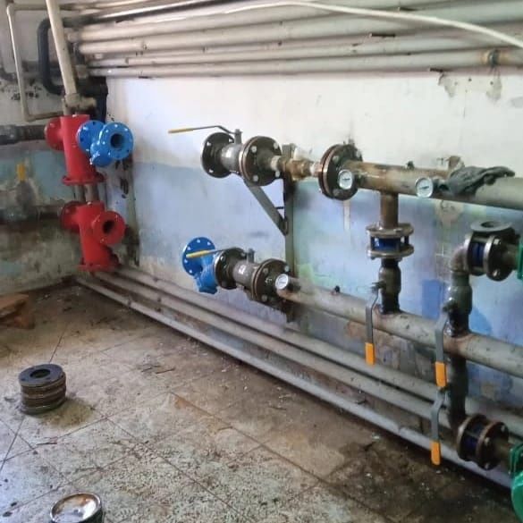 Услуги сварщика отопления.