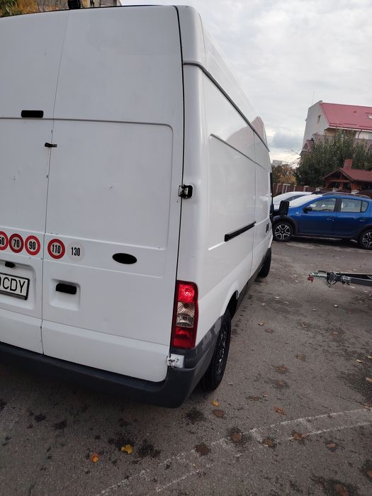 Vând Ford Transit