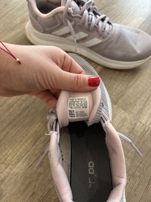 Ориганални обувки Adidas