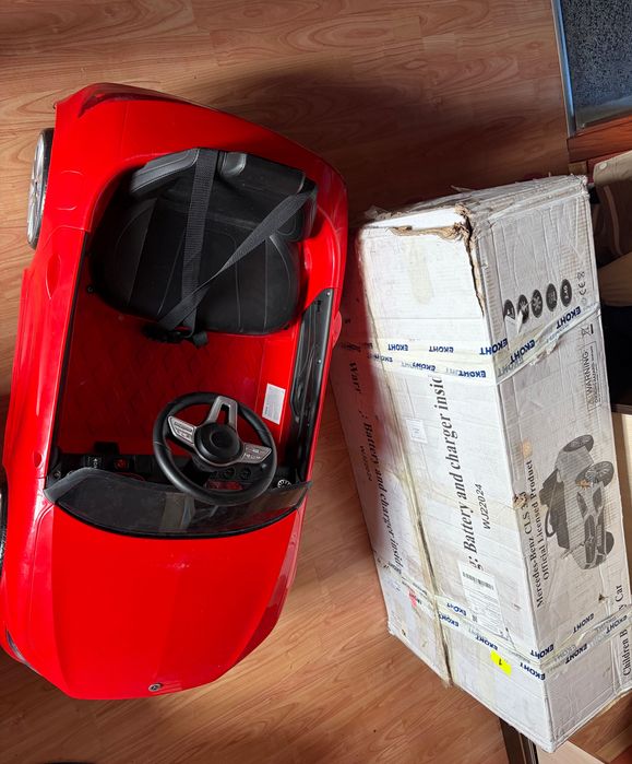 Акумулаторна кола Mercedes-Benz CLS 350 С лиценз от Daimler AG